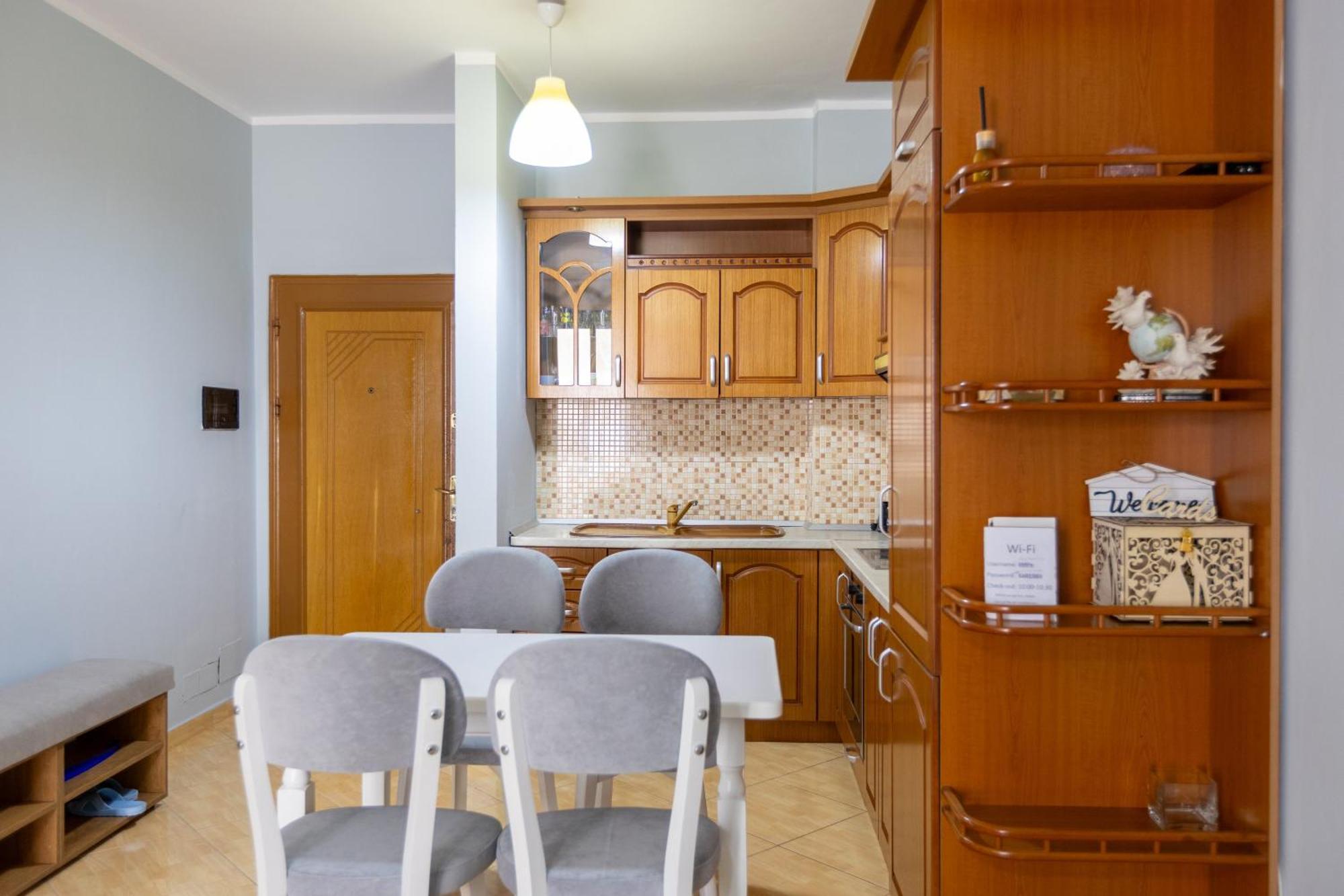 Da Vinci Apartment Vlorë Buitenkant foto